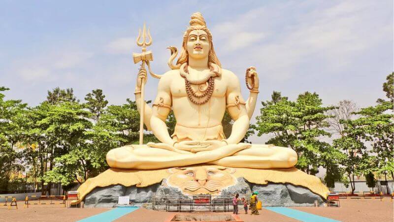 Lord Shiva Statue Kachnar City Jabalpur