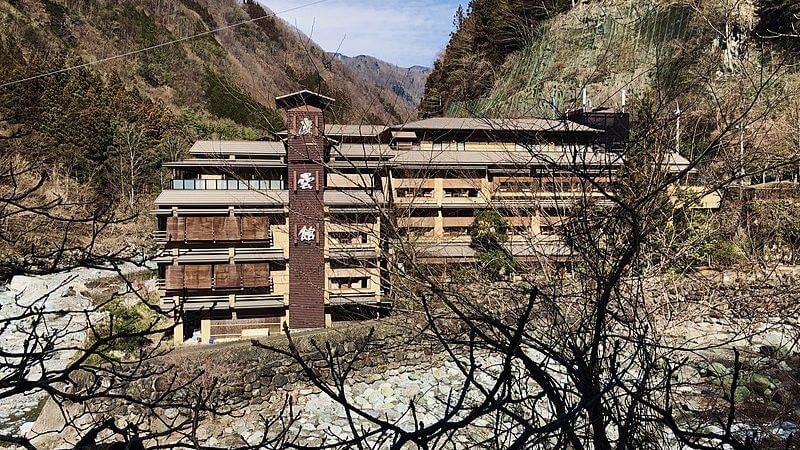 Nishiyama Onsen Keiunkan