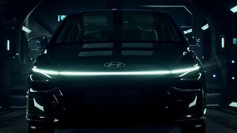 Hyundai Verna 2023 Headlight