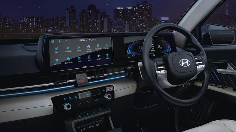 Hyundai Verna Interiors New Launched