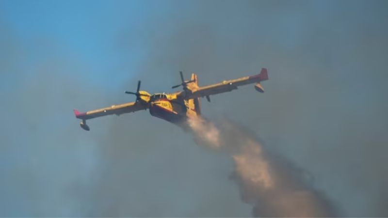 Firefighting Plane Crashes