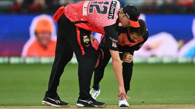 Big Bash League BBL Match Abandoned Unsafe Pitch