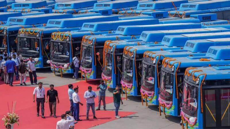 Noida CNG Buses To Ayodhya