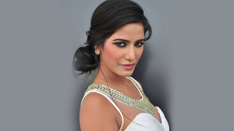 Poonam Pandey Death