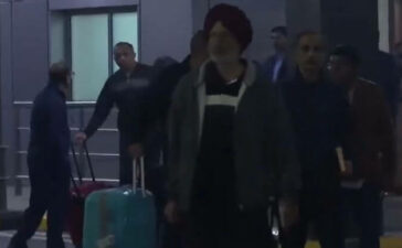 Qatar frees 8 former Indian Navy officers