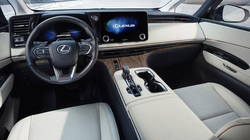 Lexus LM 350h Interior