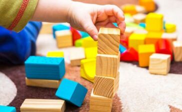 Summer Classes Small Child Toys