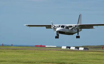 LoganAir World Shortest Flight Scotland