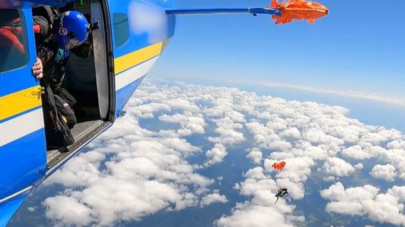 Viral Video Skydiver Survives Mid-Air Emergency