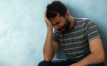 NRI Man Missing Parents Guilt