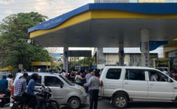 Panic Nagpur Petrol Pump Fuel