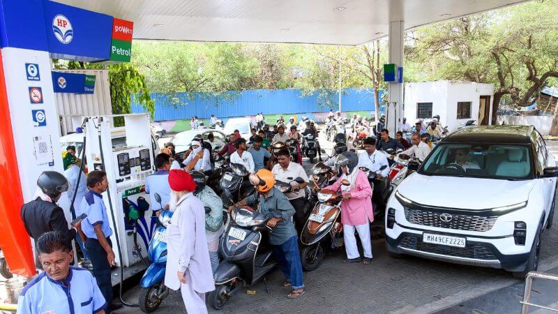 Petrol Pump Rush Nagpur