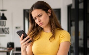 Gen Z Employee Leaves Office 10 Minutes CEO Call