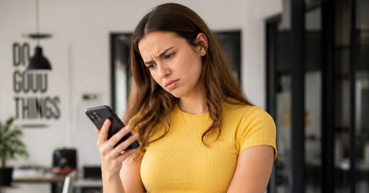 Gen Z Employee Leaves Office 10 Minutes CEO Call
