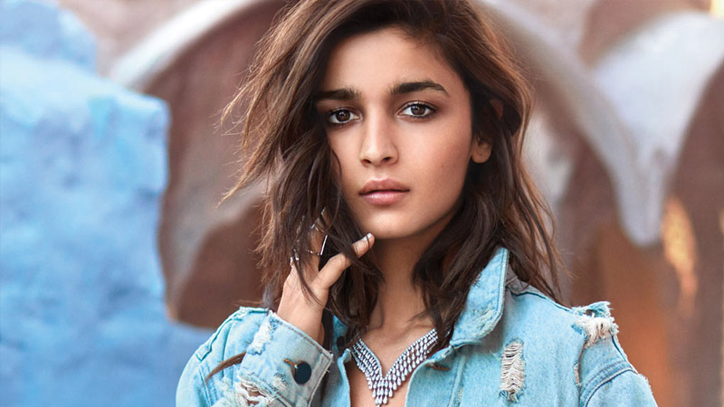 50 Sexiest Asian Women