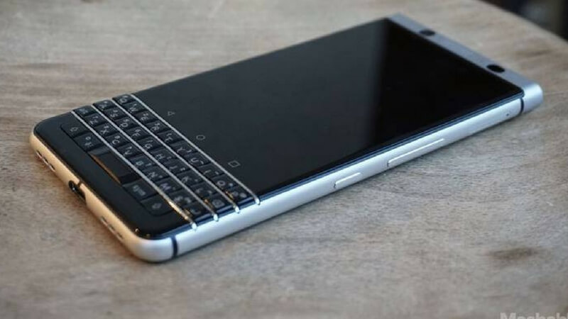 .President cant use apple phone