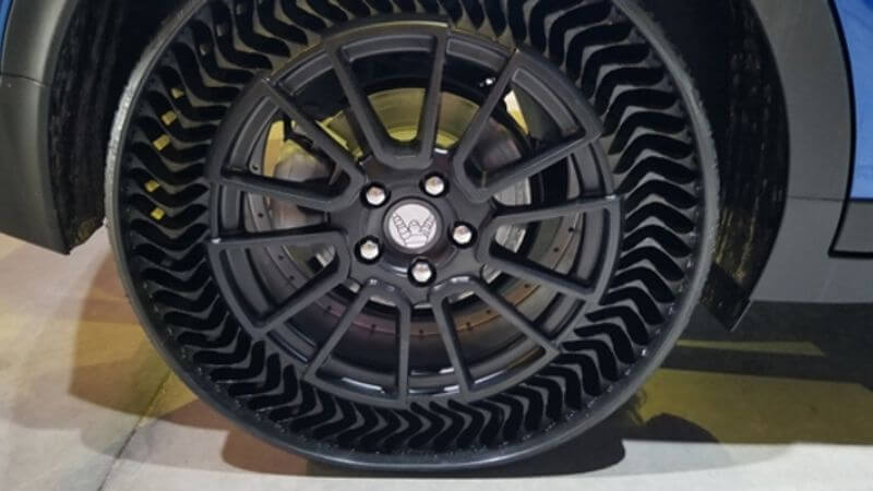 Airless Michelin Tyre