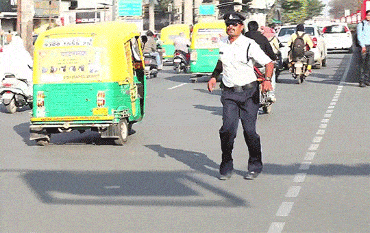 Cool-Indian-Police-5-1.gif
