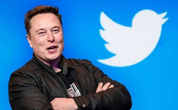 Elon Musk Buys Twitter