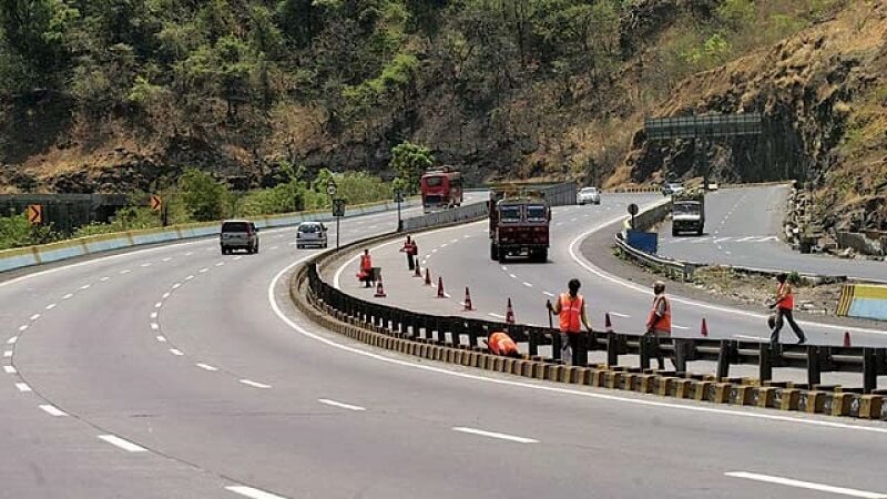 Expressway Mumbai Pune