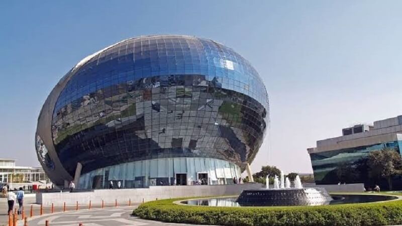 Traffic congested cities