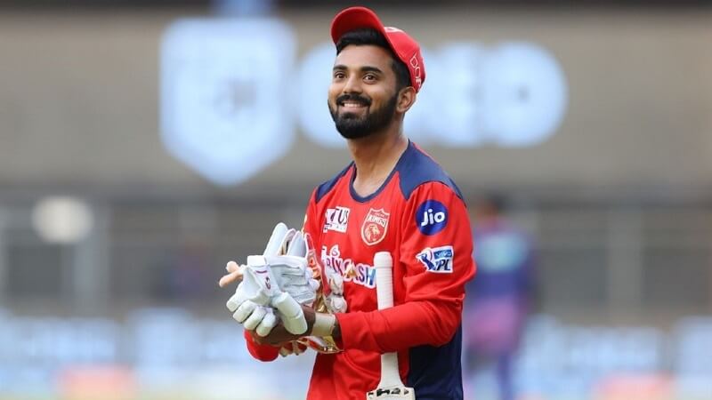 Net Worth Of All Eight Captains From IPL 2021