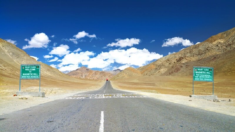 Magnetic Hill Leh, Ladakh