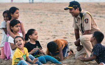 Mumbai Police Interacting With Kids