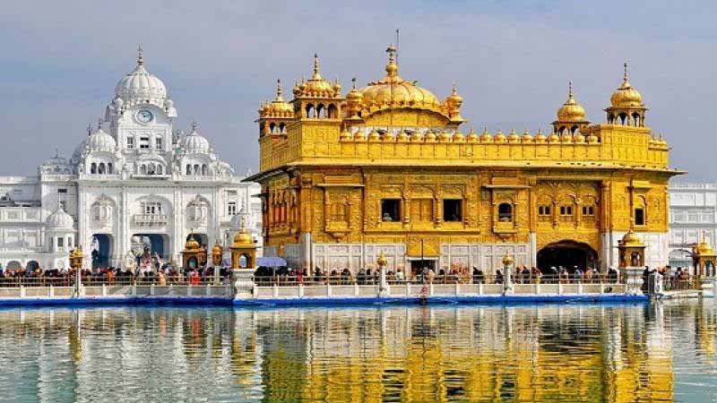 Harmandir Sahib Was Gifted By Mughals