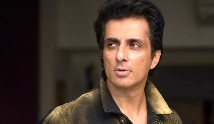 sonu sood helpline number